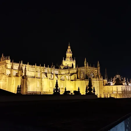 Cathedral Apartment